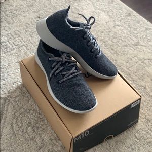 allbirds WOOL RUNNERS sz10